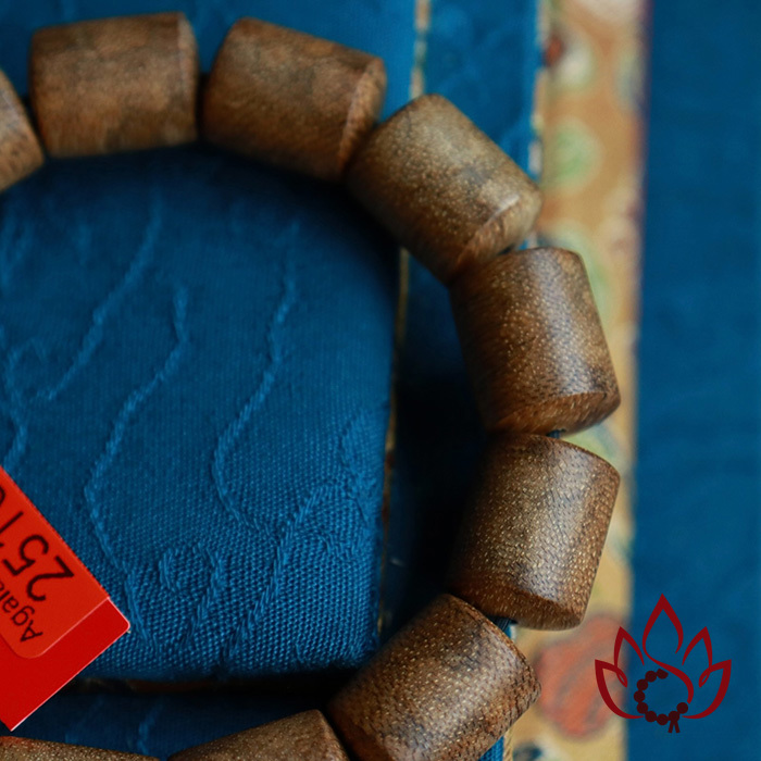 Vòng Trầm Hương Lu Thống | 12 Ly | Trầm Tốc Kiến Tự Nhiên Lâu Năm